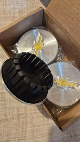 Декоративные колпачки на литые диски Chevrolet Шевроле 59мм