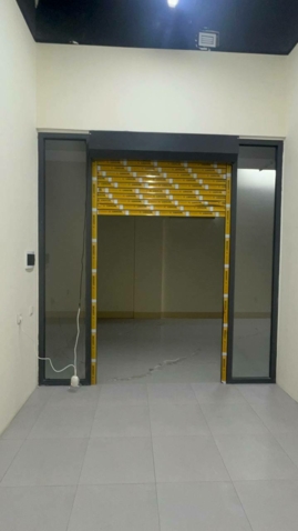 Срочно продается магазин в Торговом центре "STROYMART"