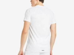 Фирменная футболка Demix